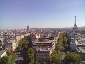 vomArc_deTriomphe_nach_Westen_Re